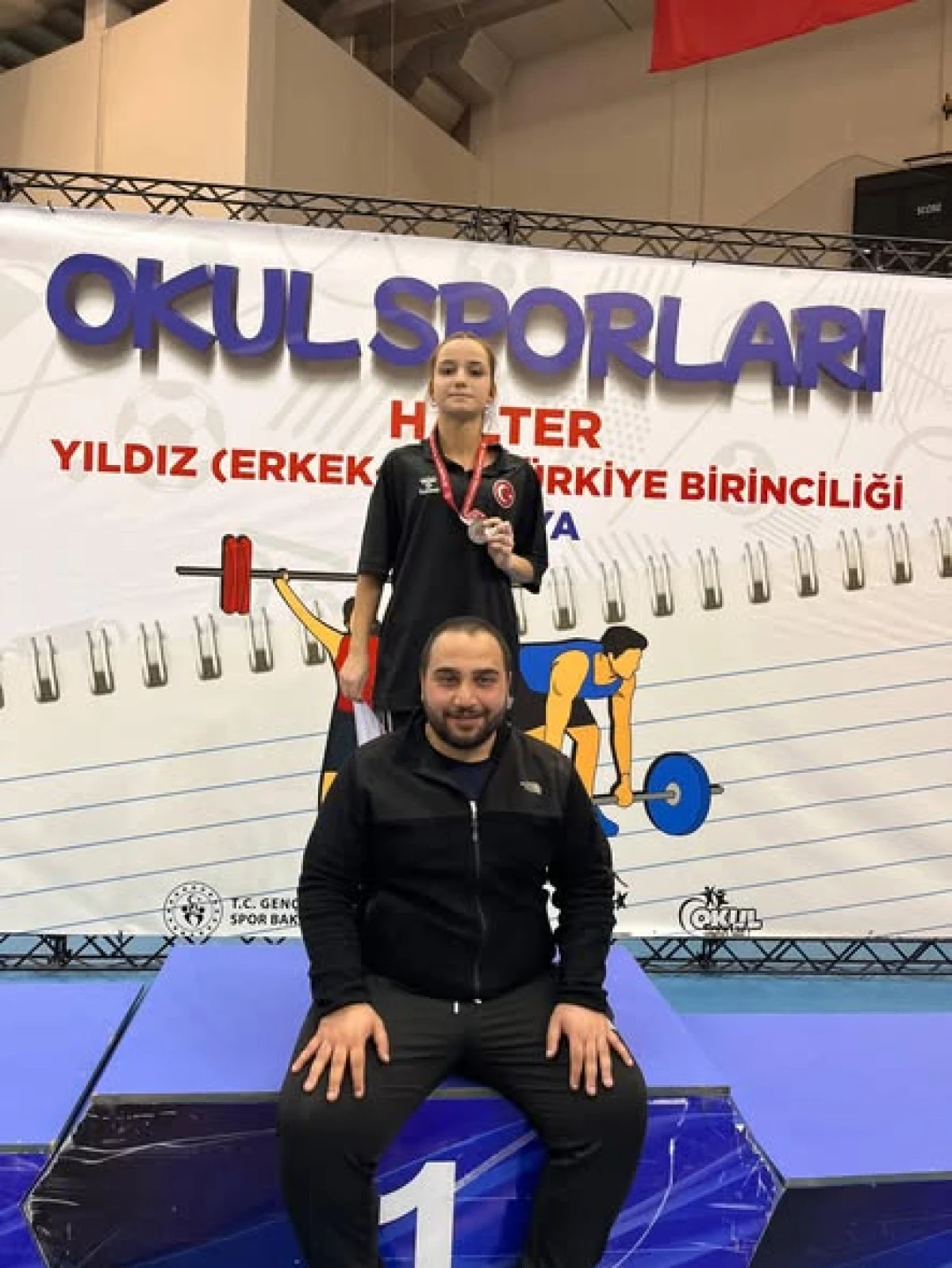 D&uuml;zceli Haltercilerden T&uuml;rkiye Şampiyonası&rsquo;nda B&uuml;y&uuml;k Başarı