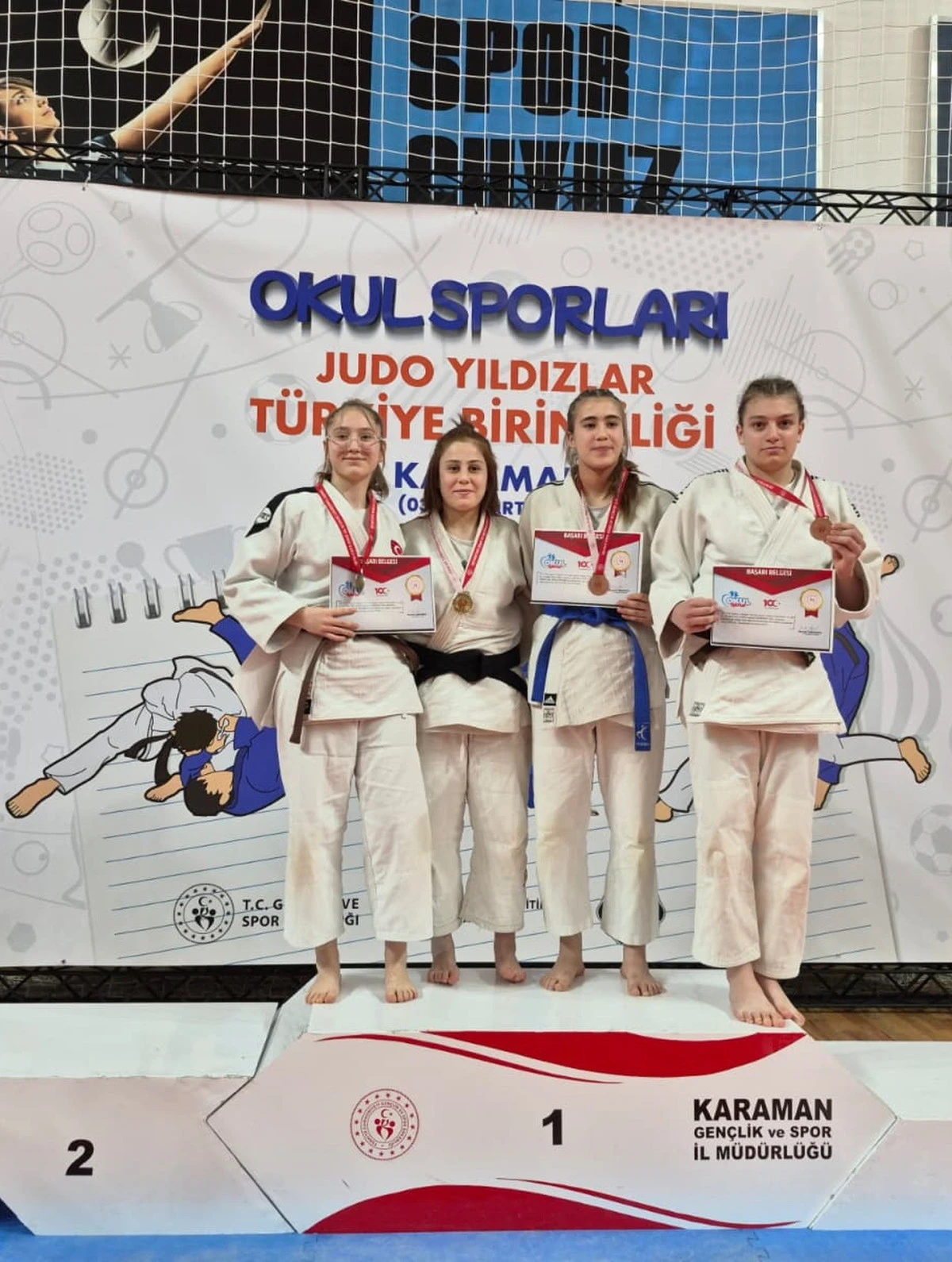 D&uuml;zceli Judocular Karaman&rsquo;dan Derecelerle D&ouml;nd&uuml;