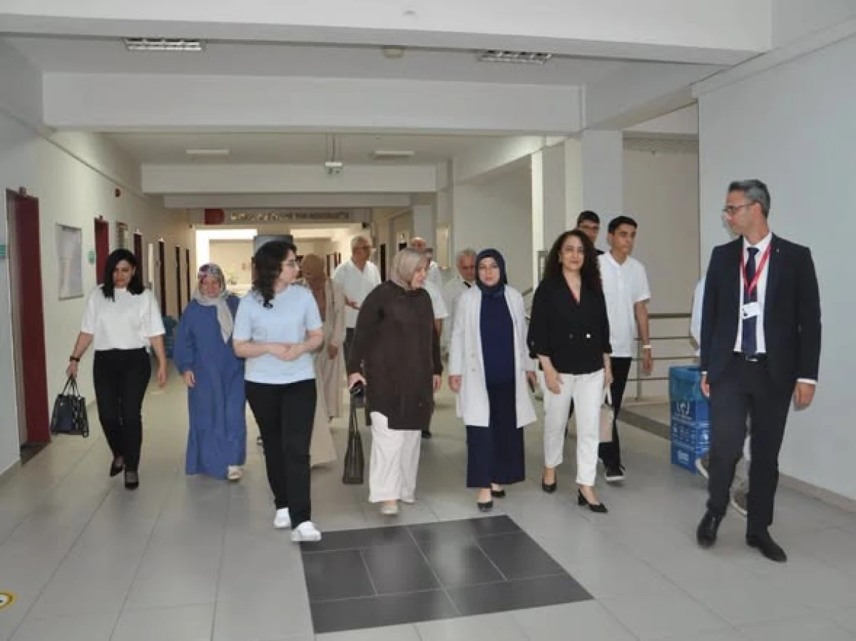 D&uuml;zceli &Ouml;ğrencilerden T&uuml;rkiye Derecesi
