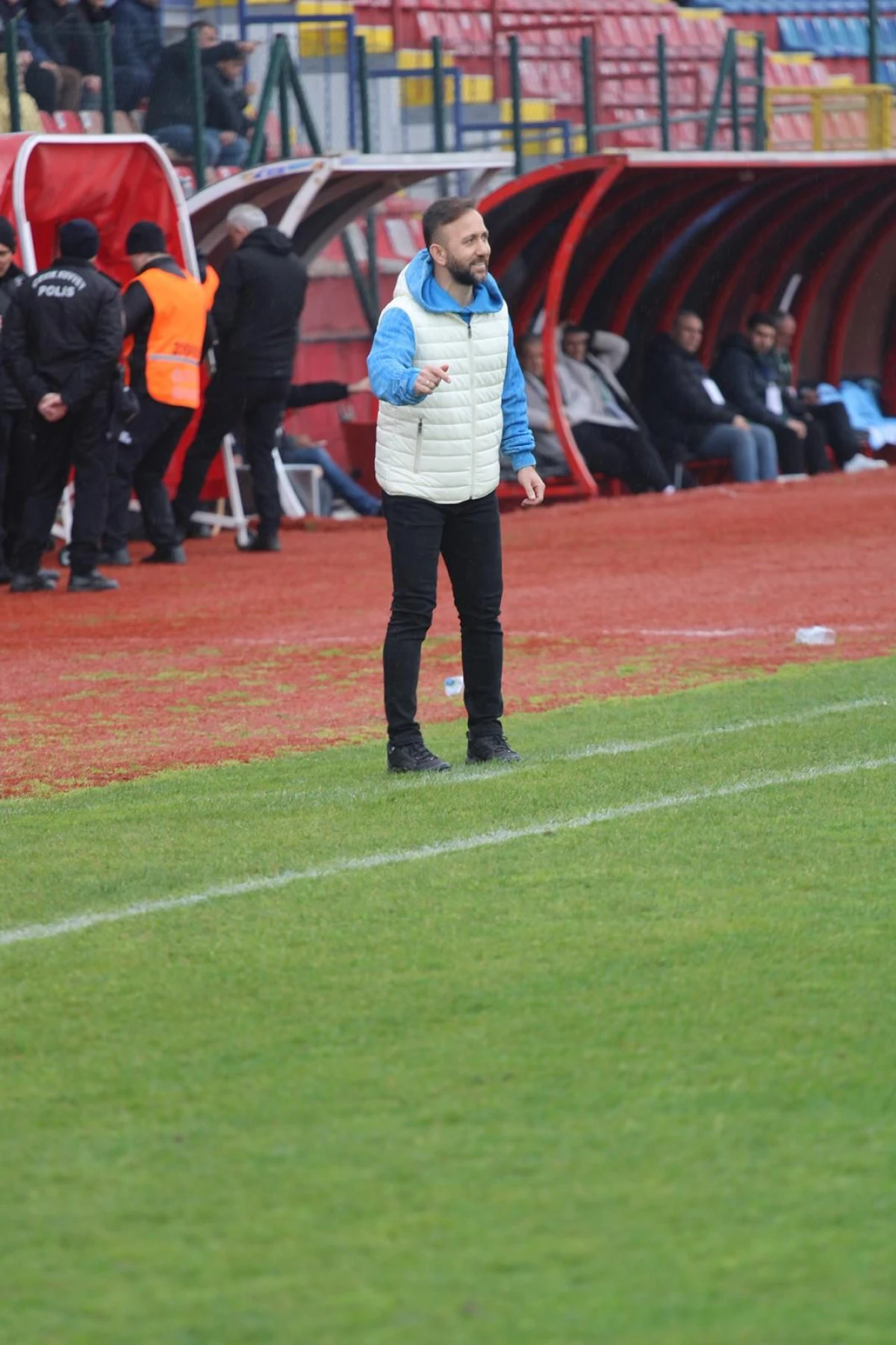 D&Uuml;ZCESPOR HOCASI DİSİPLİNE GİTTİ