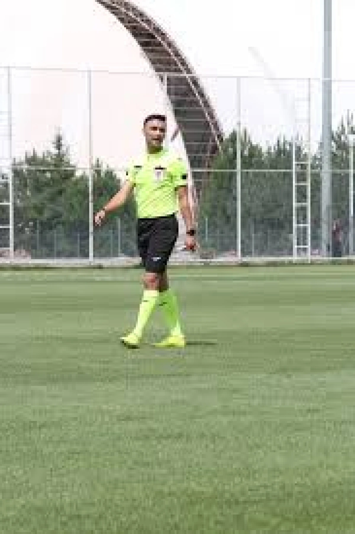 D&Uuml;ZCESPOR   MA&Ccedil;IN HAKEMİ SİVAS TAN