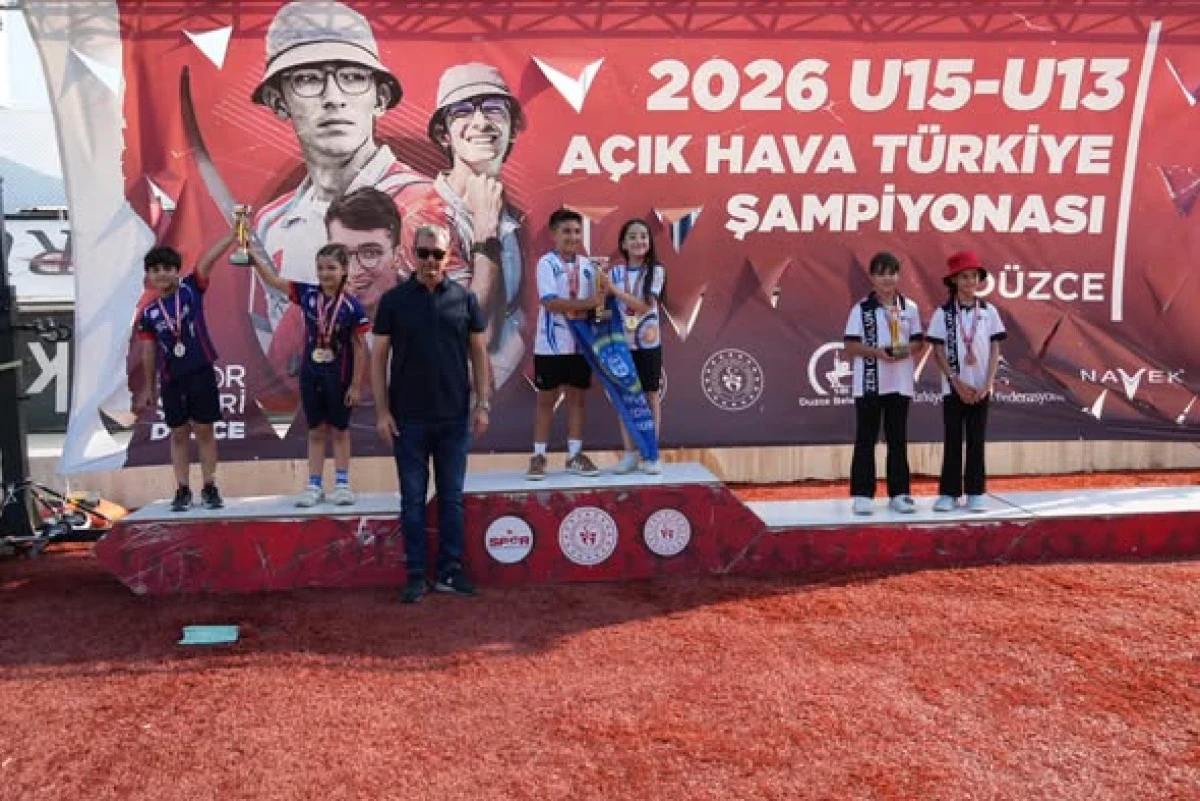 D&uuml;zce&rsquo;yi temsil eden sporcularımız &ouml;nemli başarılara imza attı.