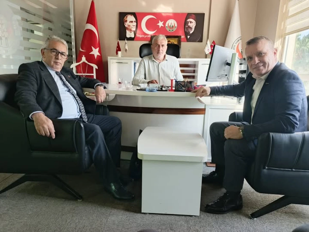 Efsane Başkan  Abanoz,Ziyaretlerine Devam Ediyor