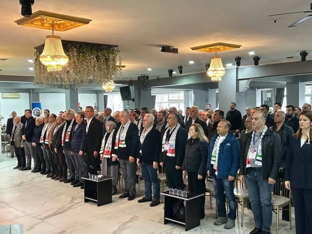 Eğitim-Bir-Sen D&uuml;zce&rsquo;de İsmail Atay g&uuml;ven tazeledi