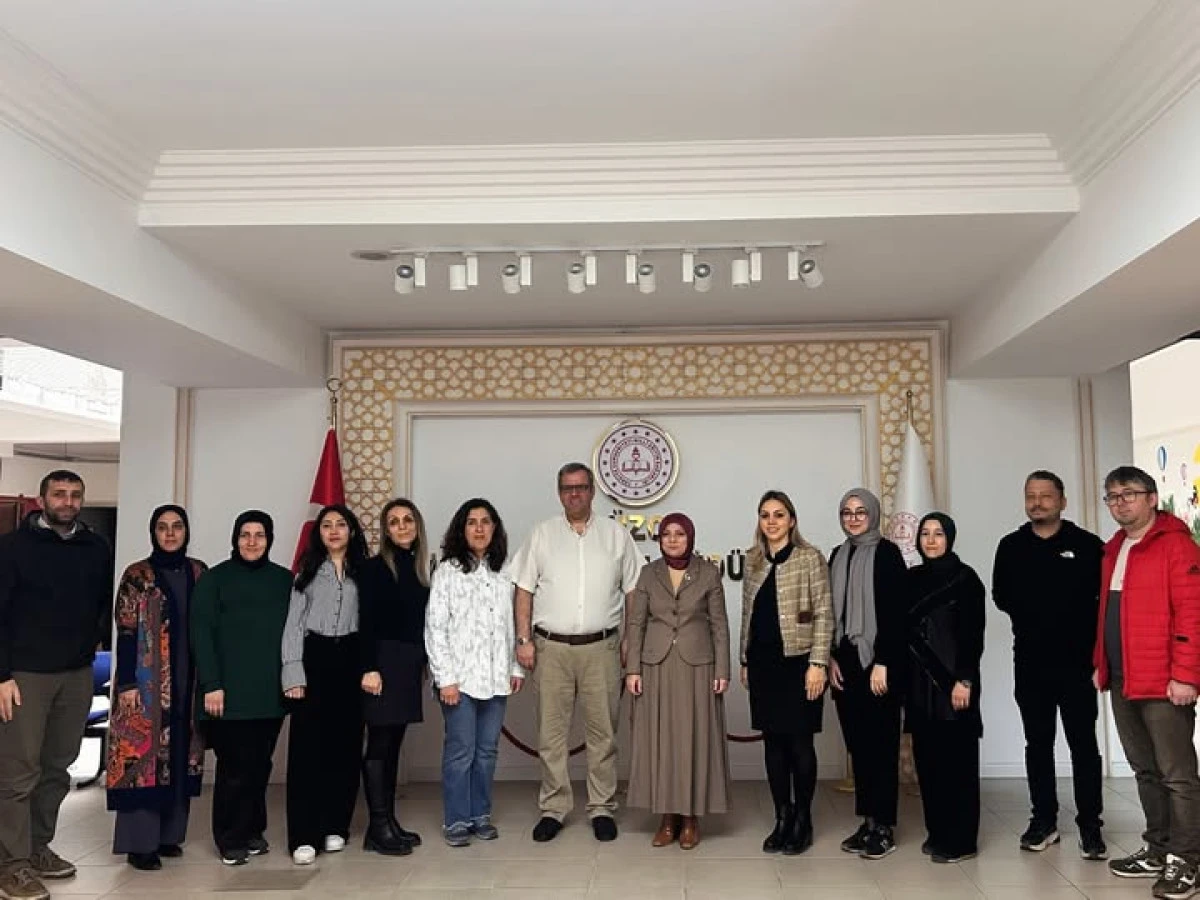 Eğitimde Geleceği Tasarlamak Konuşuldu