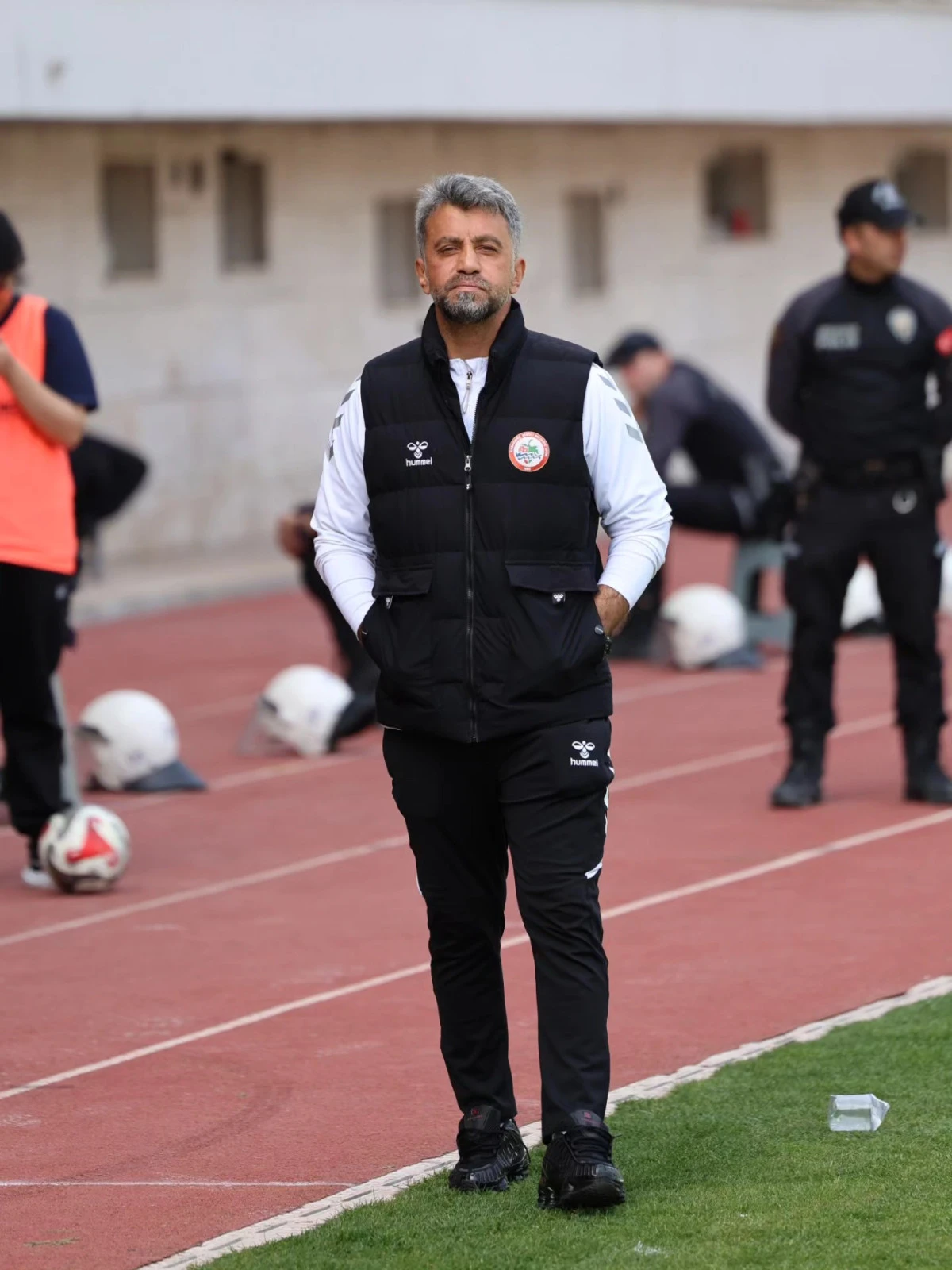 (G&ouml;r&uuml;nt&uuml;l&uuml;) BAŞARILI HOCA VE FUTBOLCU ,KONUŞTU
