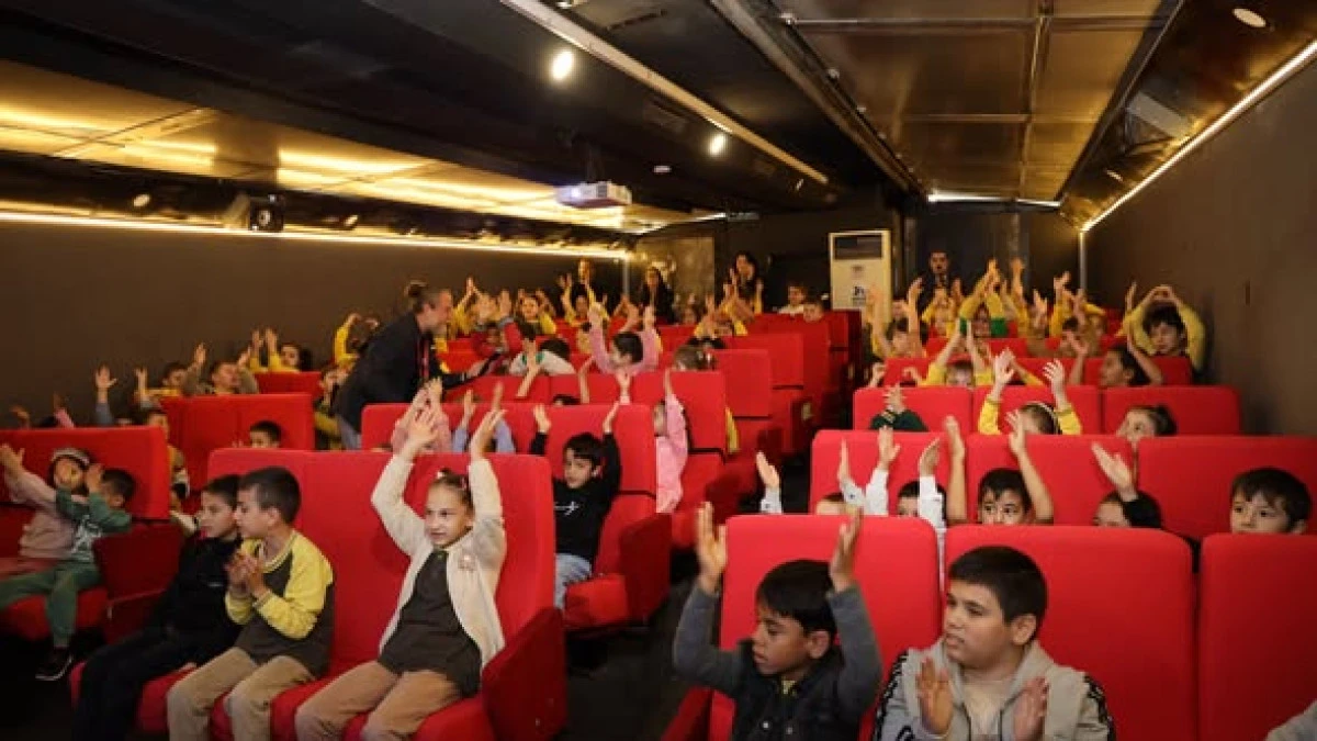 Gezen Sinema Tırı, Bu Yılki Yolculuğunu Tamamladı! 