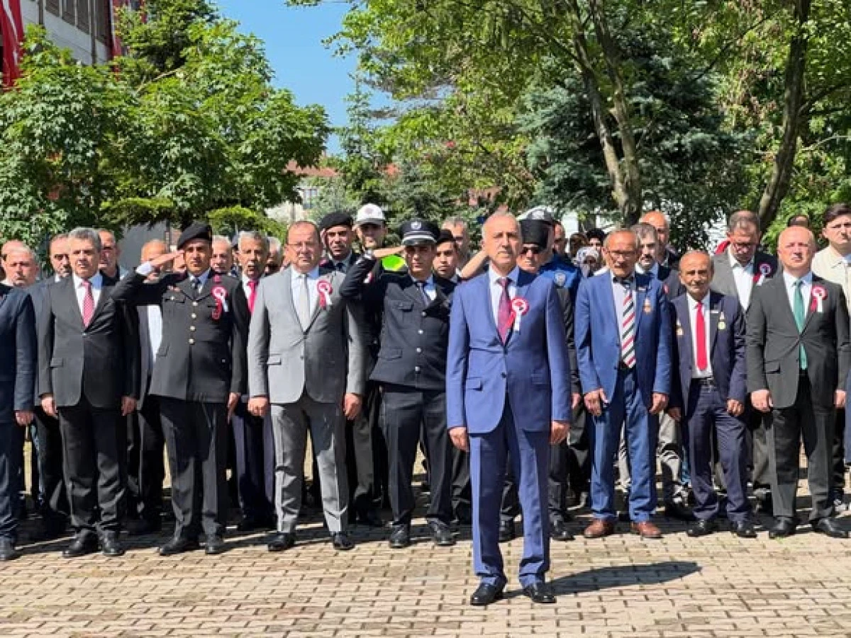 G&ouml;lyaka da 19 Mayıs Atat&uuml;rk&rsquo;&uuml; Anma, Gen&ccedil;lik ve Spor Bayramı kutlandı