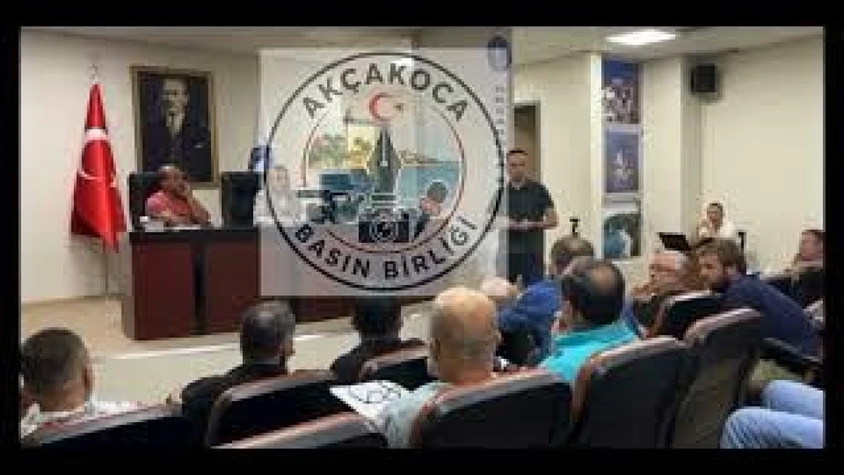 (G&ouml;r&uuml;nt&uuml;l&uuml;) AK&Ccedil;AKOCA BELEDİYE MECLİSİ&rsquo;NDE GERGİN DAKİKALAR