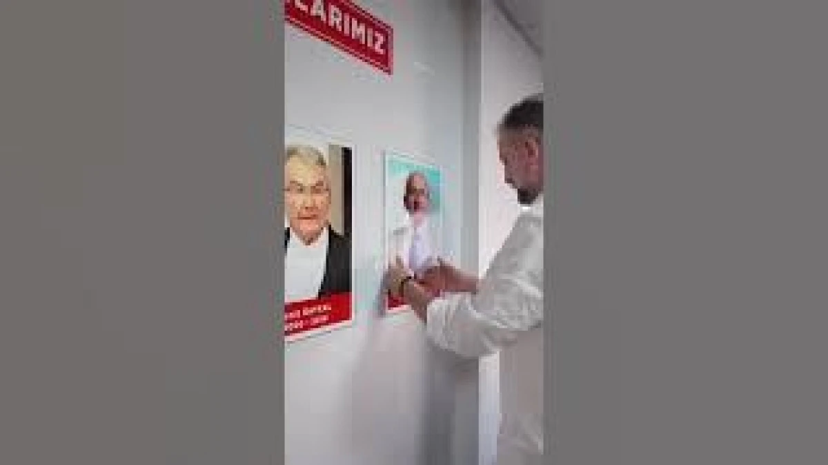 (G&ouml;r&uuml;nt&uuml;l&uuml;) AK&Ccedil;AKOCA CHP DE KILI&Ccedil;DAROĞLU&rsquo;NUN FOTOĞRAFI  YENİDEN ASILDI