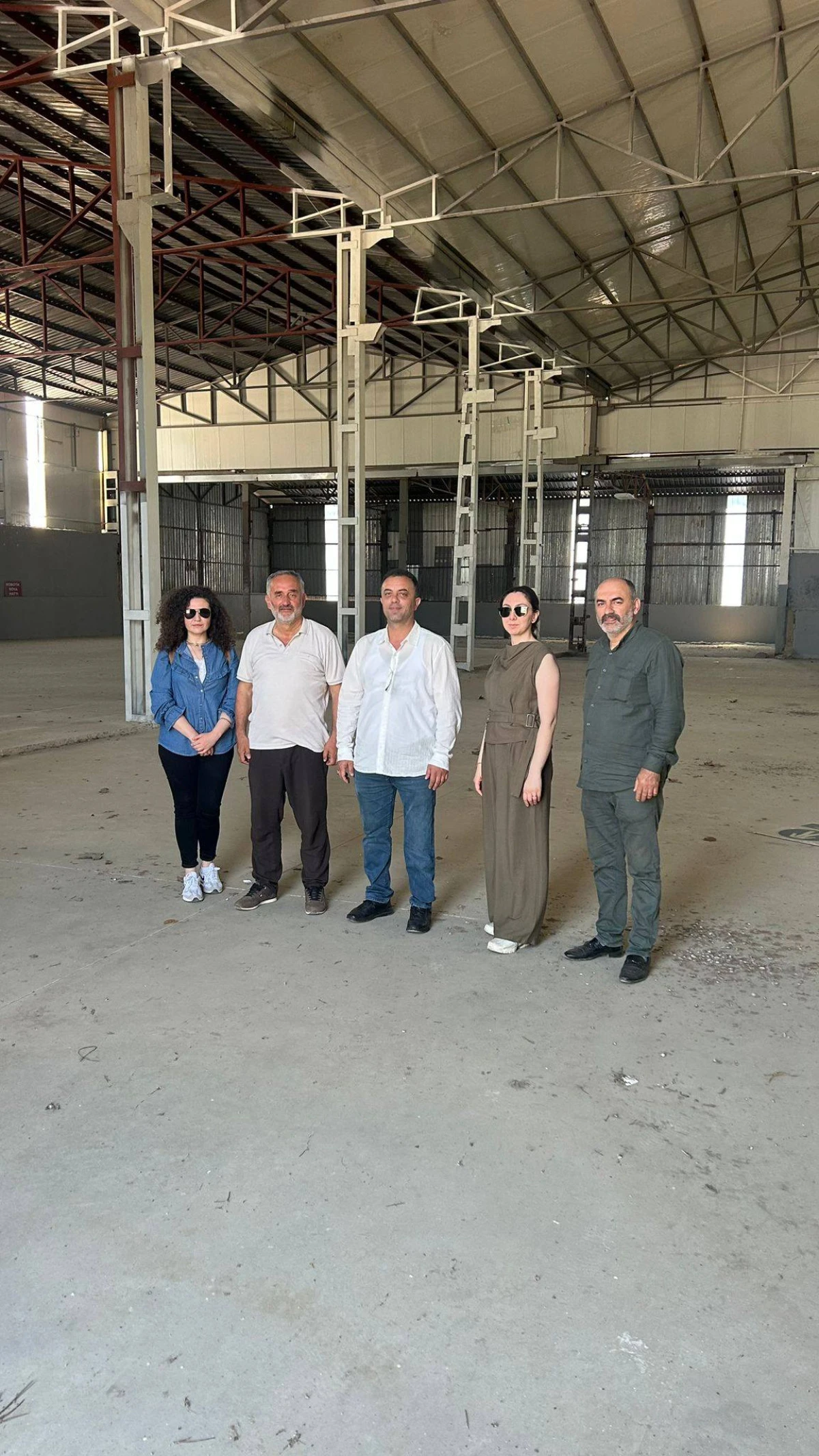 (G&ouml;r&uuml;nt&uuml;l&uuml;) FINDIK &Uuml;RETİCİSİNE YENİ ADRES: AFİKO