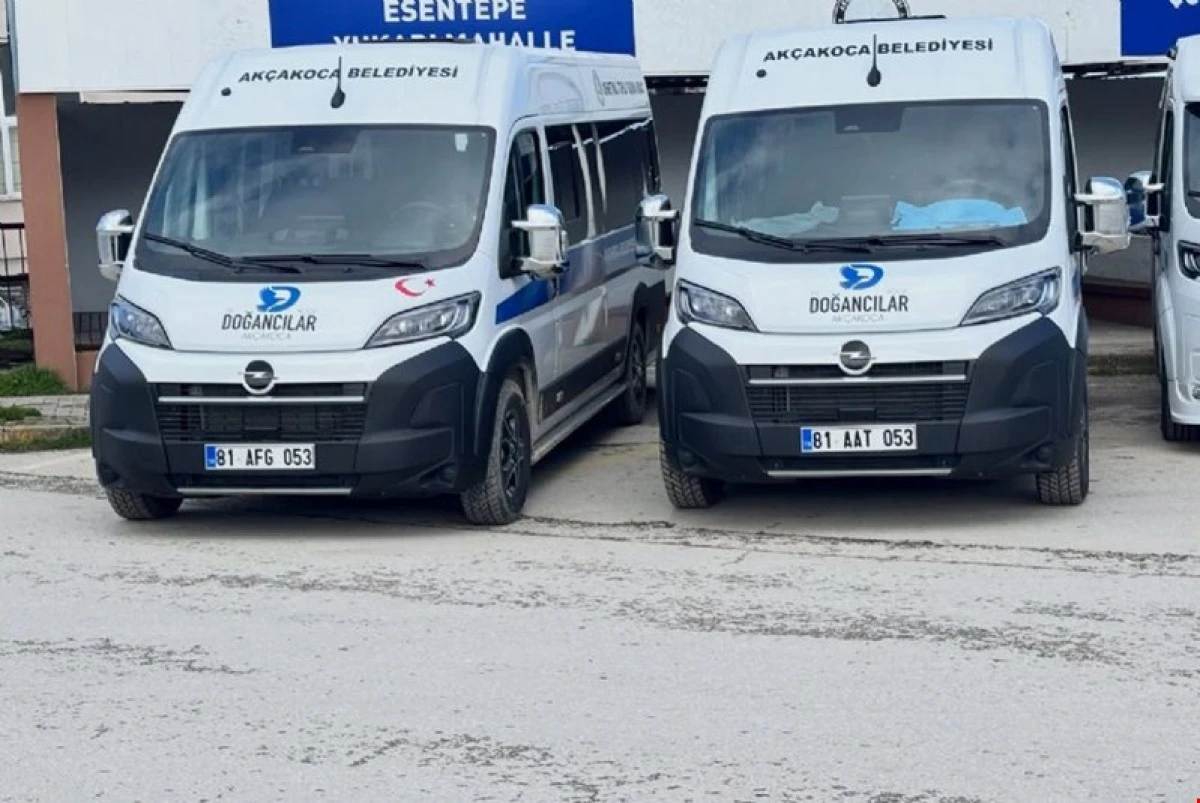 (G&ouml;r&uuml;nt&uuml;l&uuml;) G&Uuml;VENLİ ULAŞIM İ&Ccedil;İN SERVİSLERE SIKI DENETİM