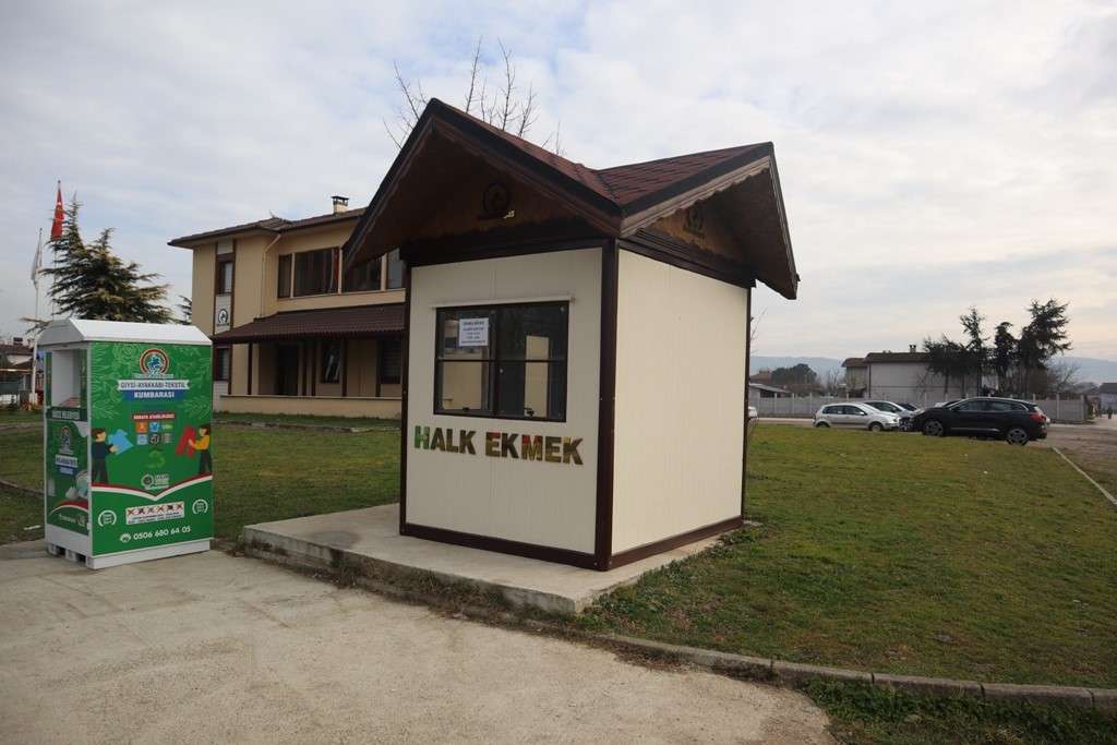 HALK EKMEKTE UCUZ PİDE SATIŞI BAŞLADI