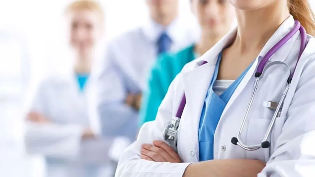 Hemşire, Doktor, Ebe T&uuml;m Sağlık &Ccedil;alışanlarının Zamlı Maaşları ve Maaş Farkları Hesaplandı