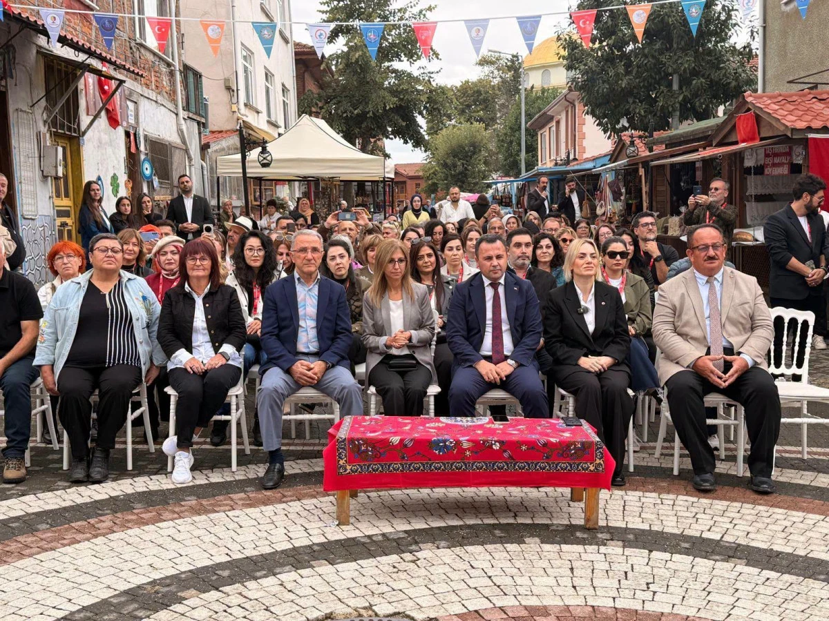 II. AK&Ccedil;AKOCA ULUSLARARASI SULUBOYA FESTİVALİ GER&Ccedil;EKLEŞTİRİLDİ