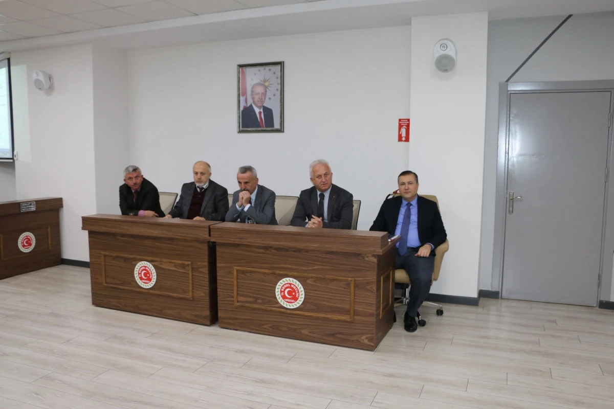 İl Genel Meclisi Toplantı Salonu Bütçe Görüşmeleri Devam Ediyor