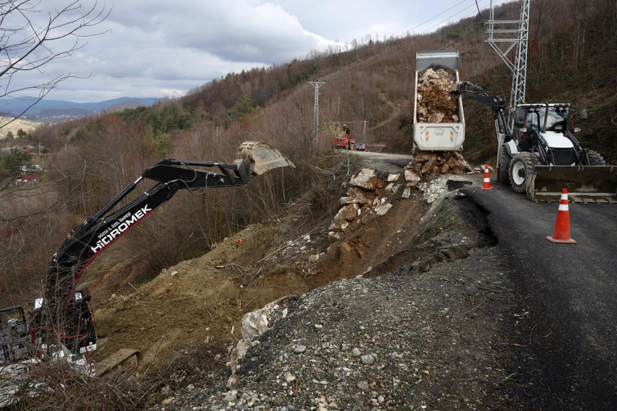 İl &Ouml;zel İdaresi Ekipleri Sahada