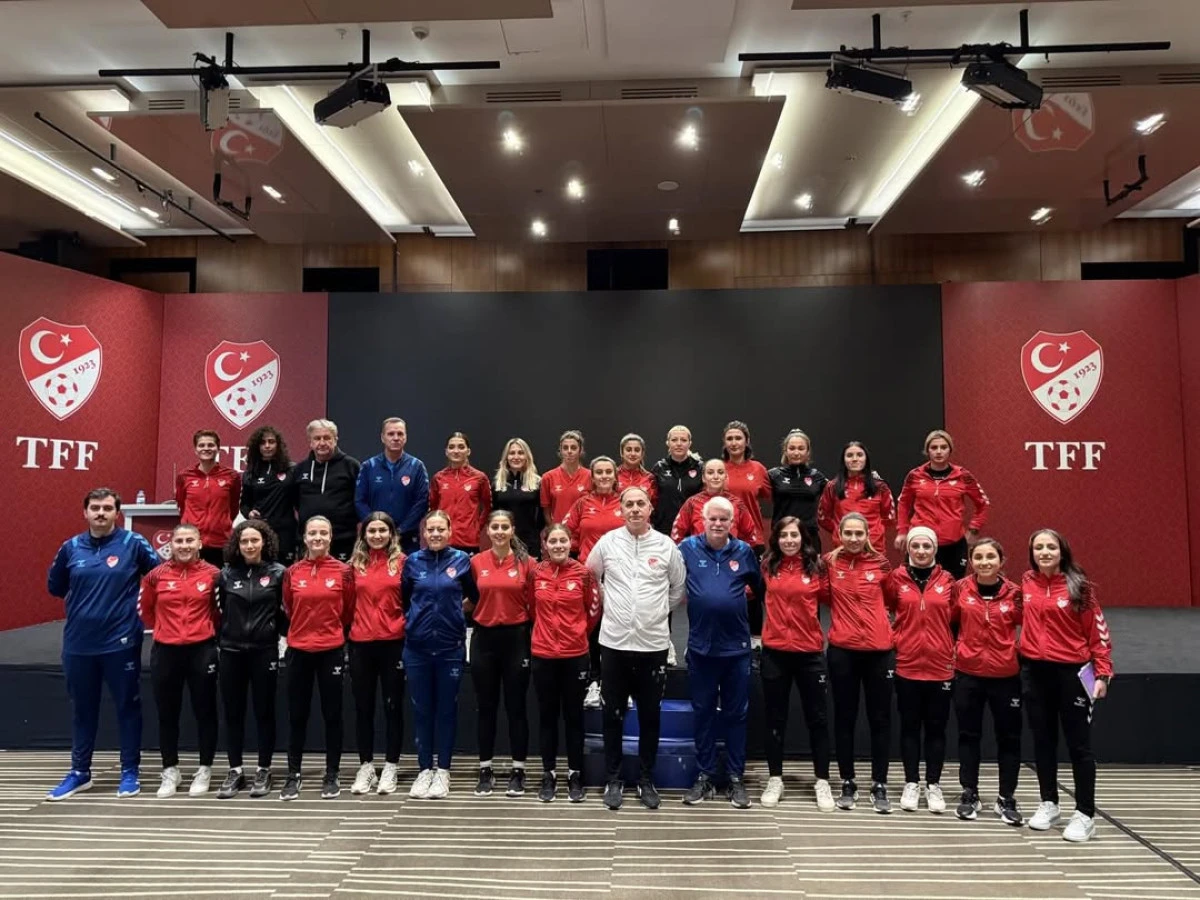 KADIN HAKEMLERİMİZE  TAM NOT VERİLDİ