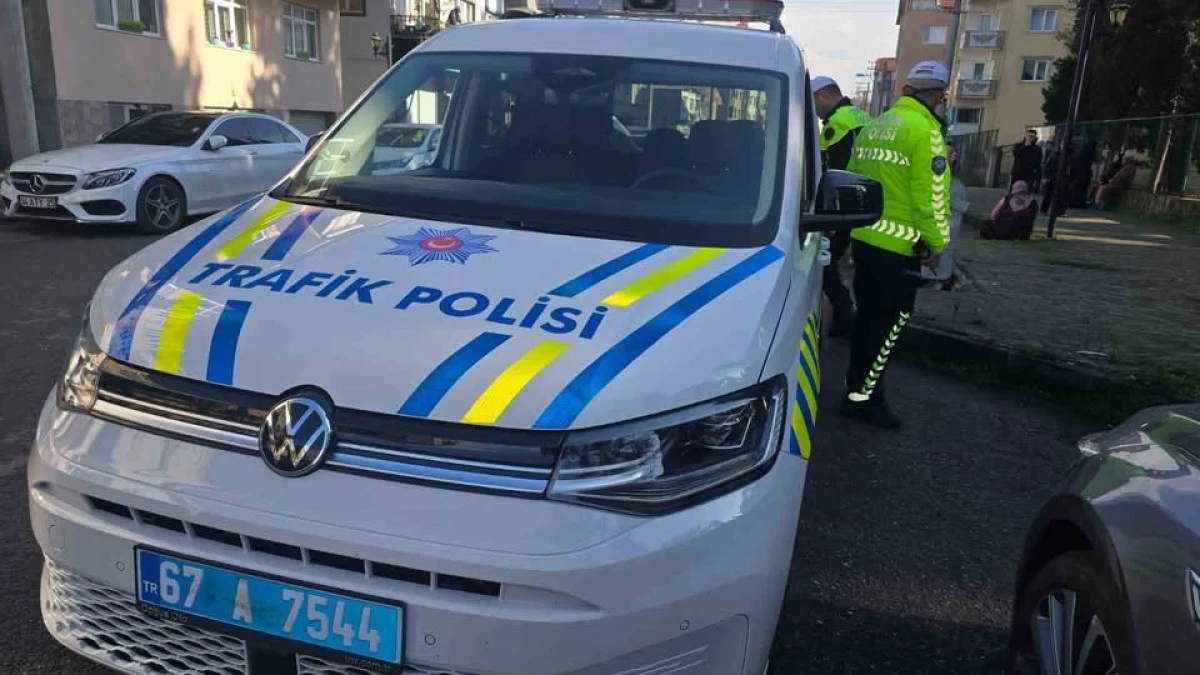  Ereğli Emniyet Müdürlüğü’ne 4 yeni araç, Alaplı'ya 1 Adet hibe edildi