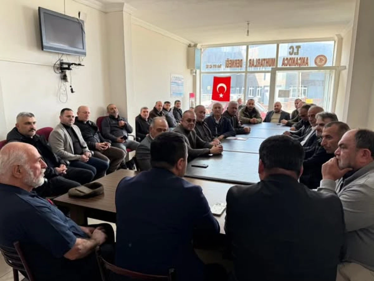 KAYMAKAM UZAN&rsquo;DAN MUHTARLAR DERNEĞİ&rsquo;NE ZİYARET