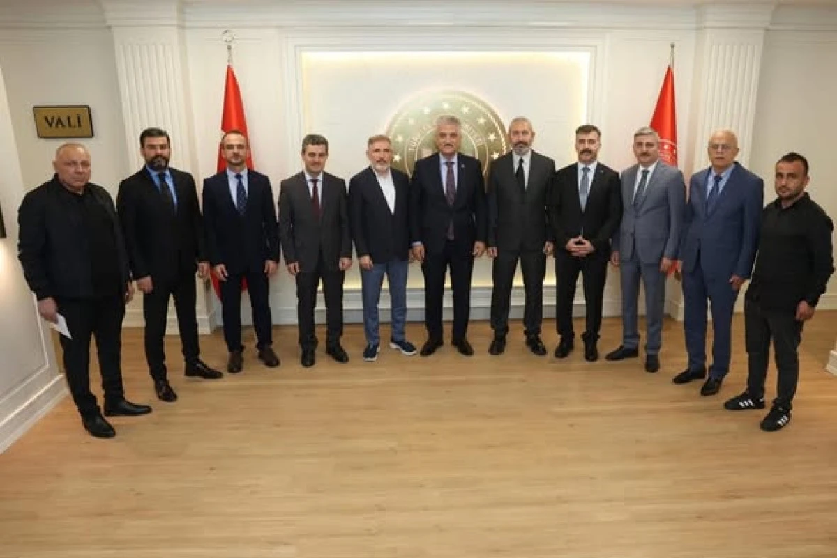 Konuralp Meşale Spor Okulları Projesi İ&ccedil;in Protokol İmzalandı