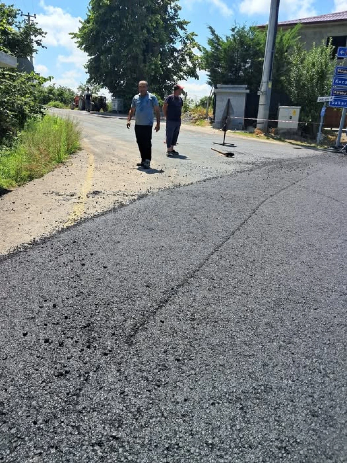 K&ouml;y Giriş Sapağı Yolu 1 G&uuml;n S&uuml;reyle Trafiğe Kapatılıyor