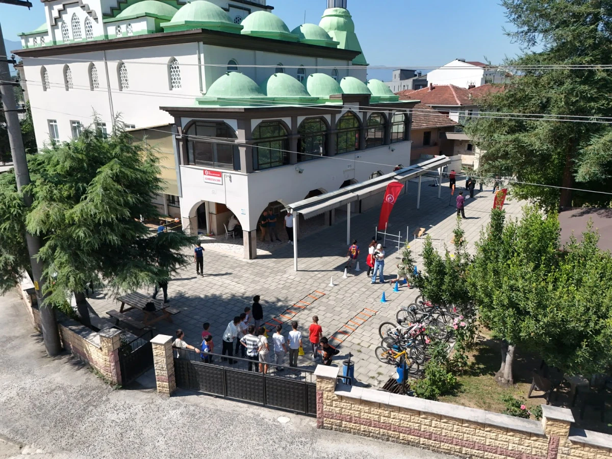 KUR&rsquo;AN KURSU &Ouml;ĞRENCİLERİ KEYİFLİ ZAMAN GE&Ccedil;İRDİ