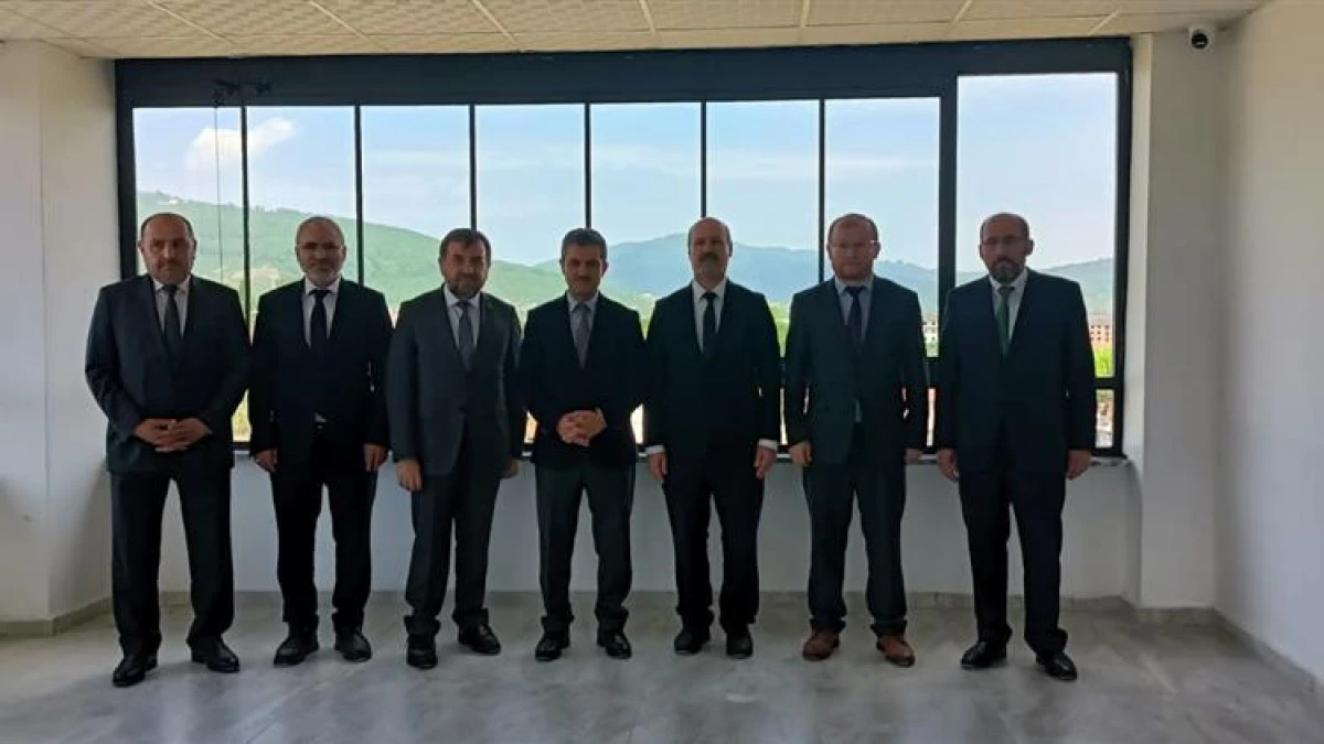 Mayıs Ayı İl&ccedil;e M&uuml;ft&uuml;leri Toplantısı Cumayeri'nde ger&ccedil;ekleştirildi