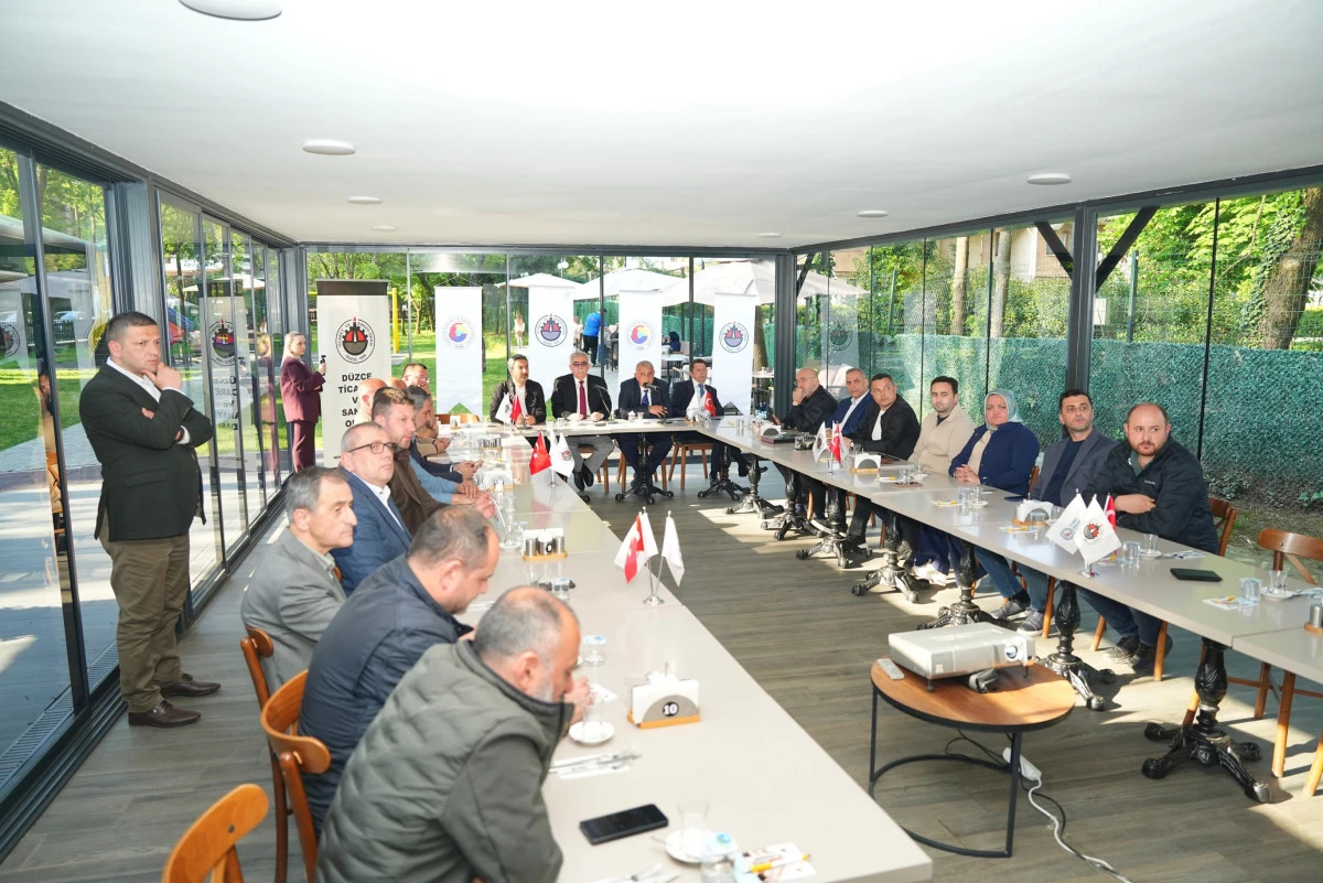 Meclis Toplantısında Y&ouml;rex Fuarı Değerlendirildi