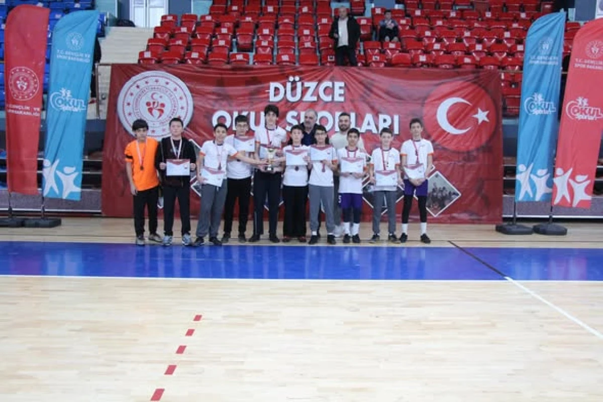 Okul Sporları Futsal Heyecanı Sona Erdi