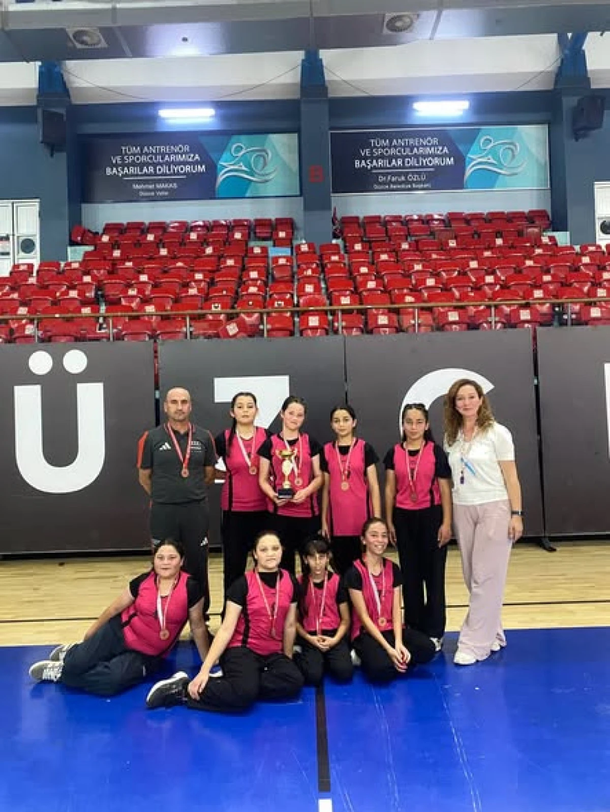 Okul Sporları Hentbol Yıldızlar M&uuml;sabakaları Tamamlandı