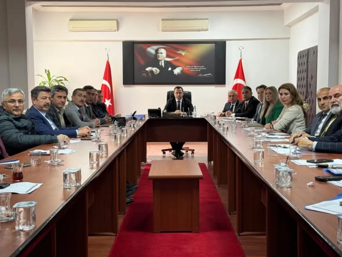 Okul ve &Ccedil;evre G&uuml;venlik Tedbirleri Toplantısı Ger&ccedil;ekleştirildi