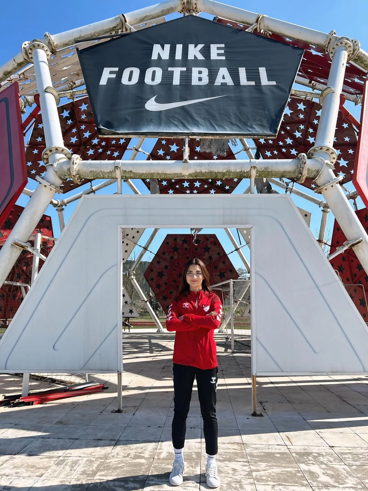 SEDEF ALTUNTEPE KADIN HAKEM GELİŞİM SEMİNERİNE KATILDI