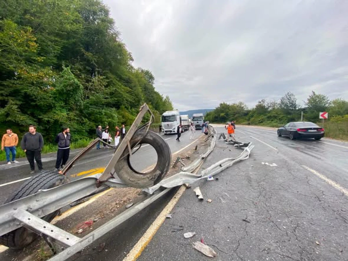 ŞİFALI SU&rsquo;DA TRAFİK NORMALE D&Ouml;ND&Uuml;