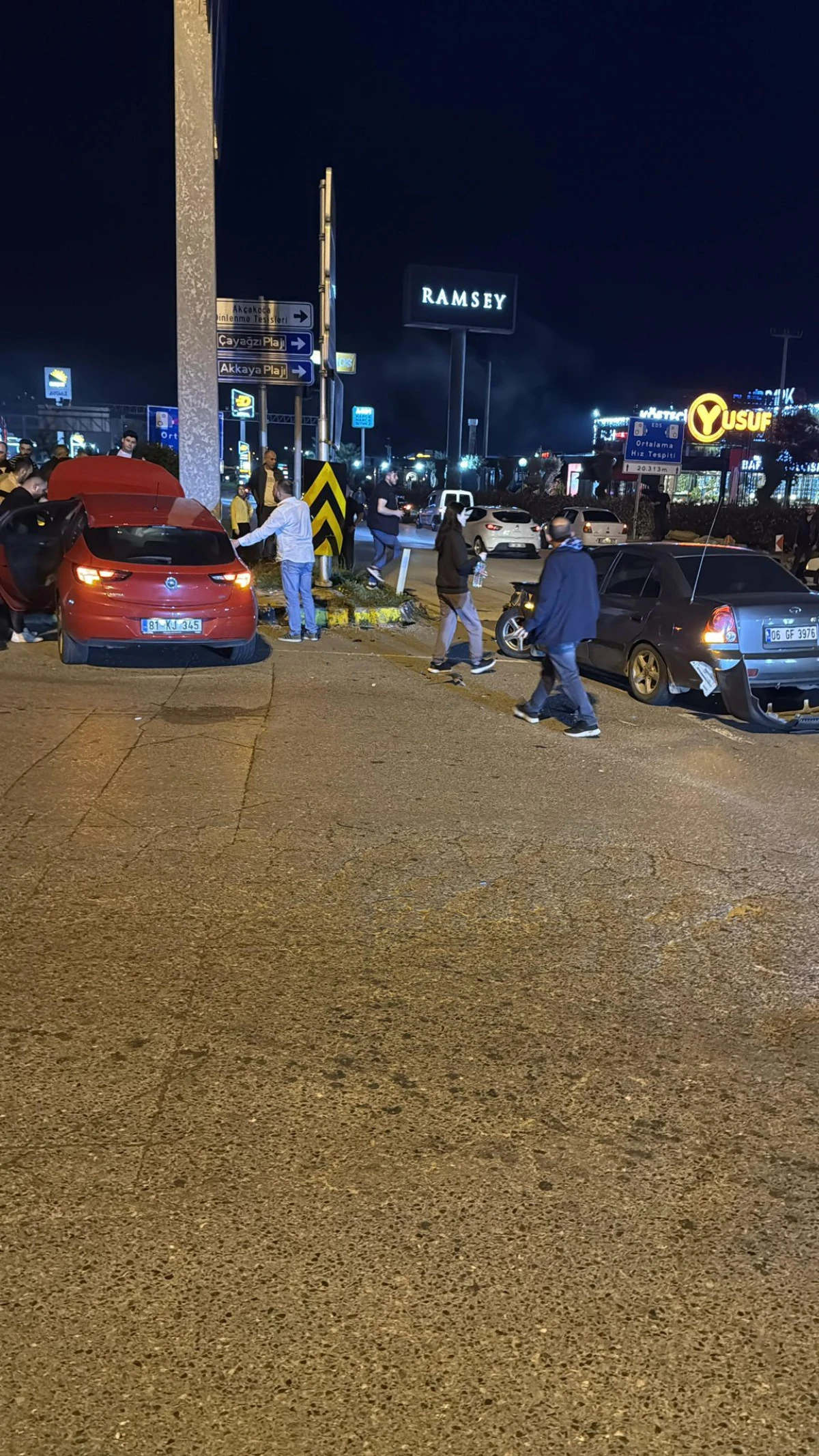 SON DAKİKA-AK&Ccedil;AKOCA DA TRAFİK KAZASI