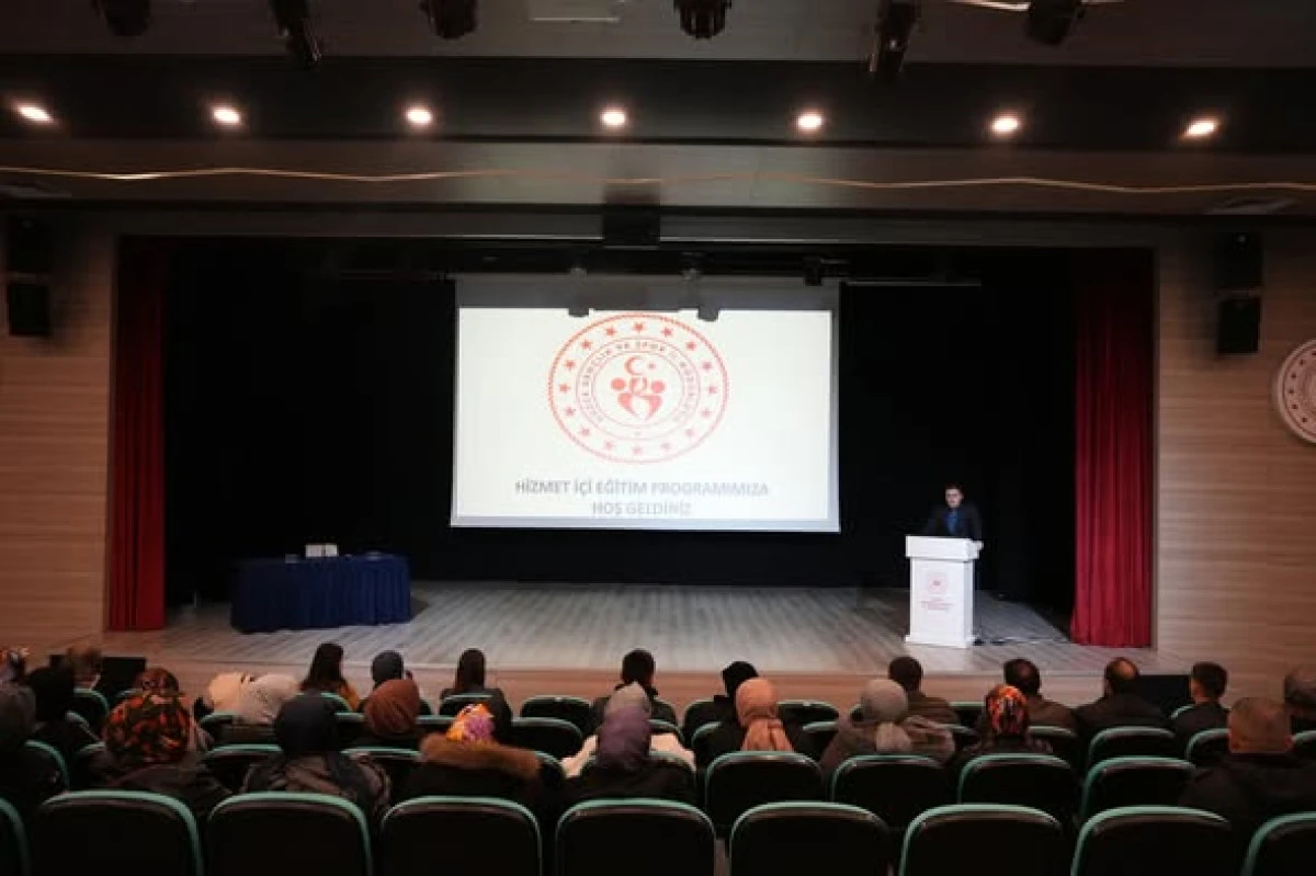 Temizlik Personeli Eğitim Programı&rsquo; Yapıldı