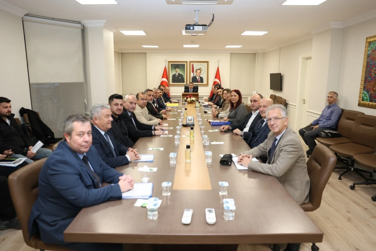 TOPLANTIDA İSKİ’NİN YATIRIMLARI GÖRÜŞÜLDÜ