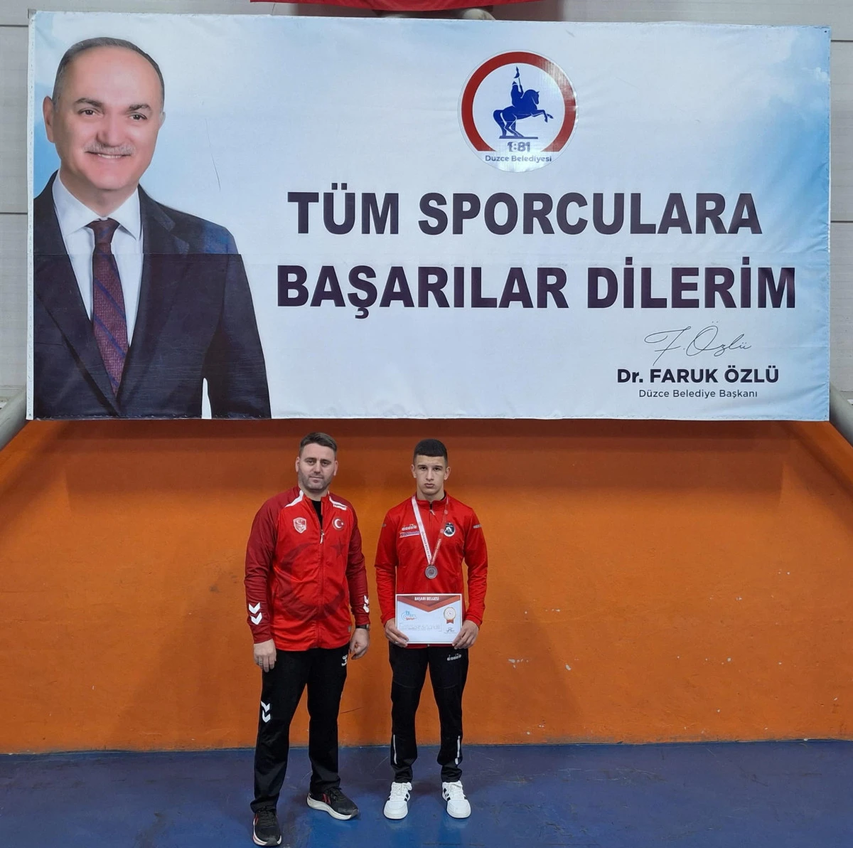 T&Uuml;RKİYE G&Uuml;REŞ ŞAMPİYONASINDA İKİNCİ OLDU
