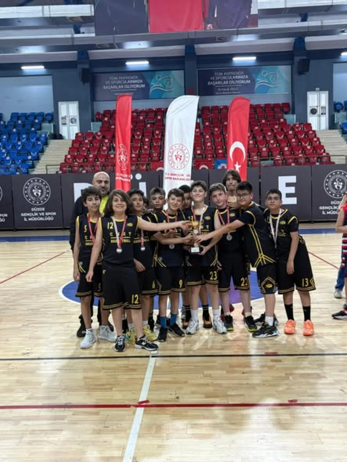 U12 Erkekler Yerel Lig M&uuml;sabakaları Tamamlandı