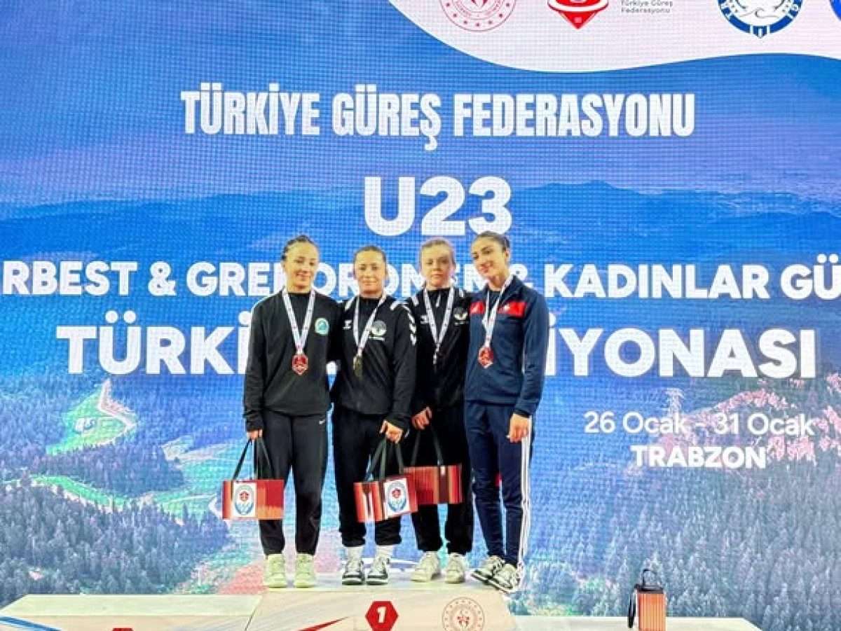 U23 T&uuml;rkiye Kadınlar G&uuml;reş Şampiyonası&rsquo;nda İlk G&uuml;n Tamamlandı
