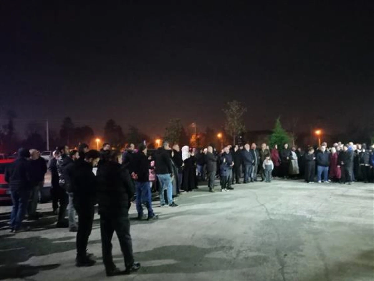 Umre Kafilesi’ dualarla uğurlandı