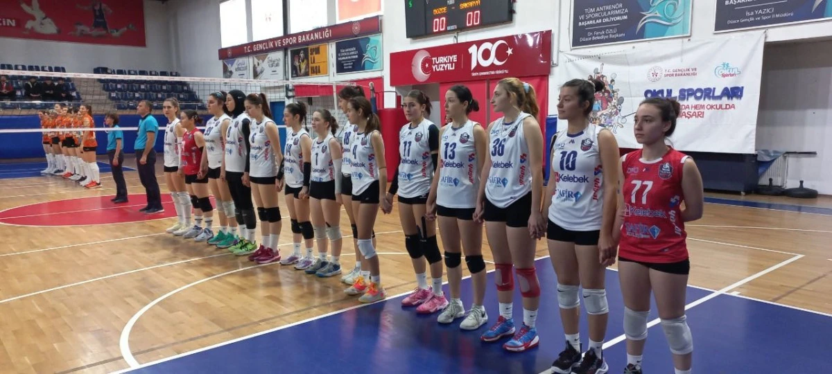 VOLEYBOLCU KIZLARIMIZ &Ccedil;ARŞAMBA G&Uuml;N&Uuml; OYNAYACAK
