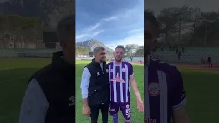 G&ouml;r&uuml;nt&uuml;l&uuml;) BAŞARILI HOCA VE FUTBOLCU ,KONUŞTU